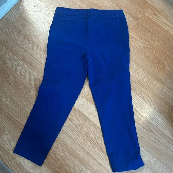 Dalia Blue Capris 💙 - Picture 3 of 6